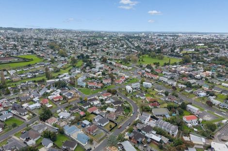 Photo of property in 18 Crown Crescent, Otara, Auckland, 2023