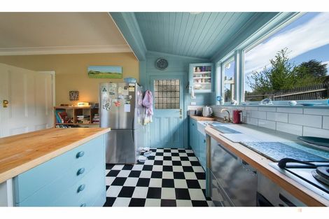 Photo of property in 128 Evans Street, Waimataitai, Timaru, 7910