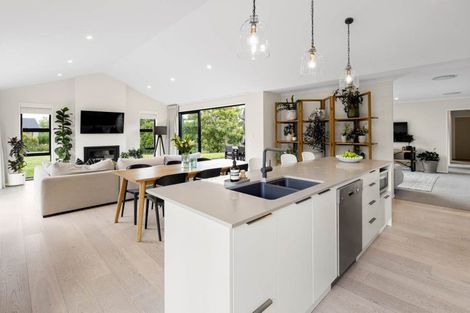 Photo of property in 15 Fraser Road, Pokeno, 2471