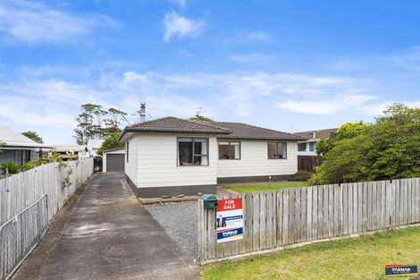 Photo of property in 8 Funnell Place, Manurewa, Auckland, 2102
