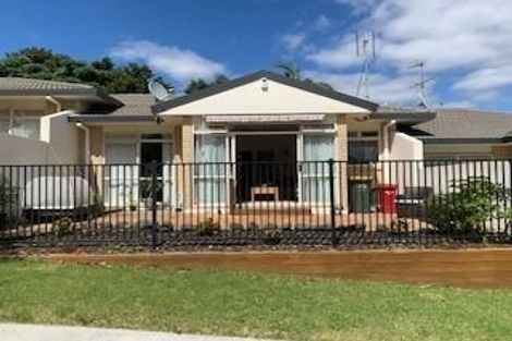 Photo of property in 7/1-5 Gleanor Avenue, Oteha, Auckland, 0632