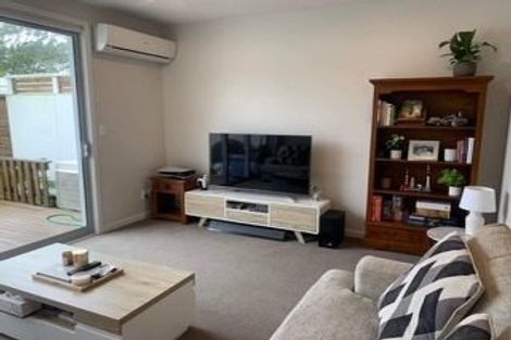 Photo of property in 32u3 Dr Taylor Terrace, Johnsonville, Wellington, 6037