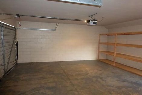 Photo of property in 27 Staveley Street, Avonhead, Christchurch, 8042