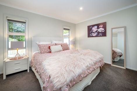 Photo of property in 12 Wood Street, Greytown, 5712