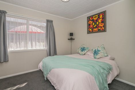 Photo of property in 1 Kawakawa Road, Whitianga, 3510