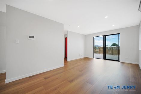 Photo of property in 121a Grove Road, Papakura, 2110