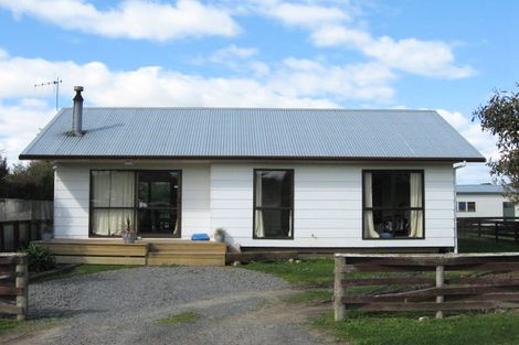 Photo of property in 30 Guy Street, Waipawa, 4210
