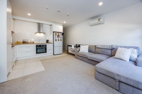 Photo of property in 4/20 Bader Drive, Mangere, Auckland, 2022