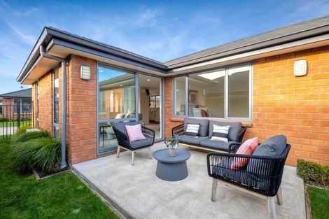 Photo of property in 3 Acorn Way, Stoke, Nelson, 7011