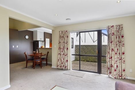 Photo of property in 53f5 Dominion Park Street, Johnsonville, Wellington, 6037