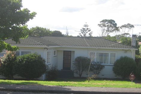 Photo of property in 1/48 College Road, Northcote, Auckland, 0627