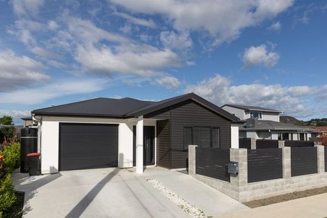 Photo of property in 8 Avenue Road, Greenmeadows, Napier, 4112