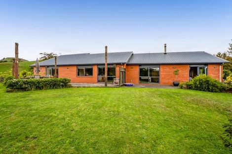 Photo of property in 210 Standish Road, Toko, Stratford, 4392