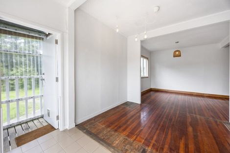 Photo of property in 96d Matua Road, Huapai, Kumeu, 0810
