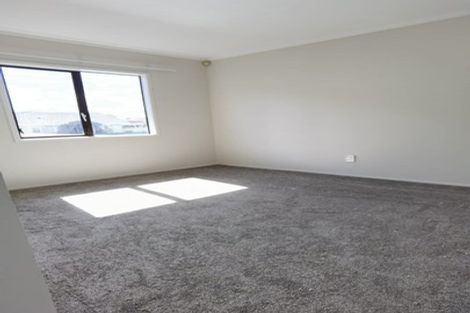 Photo of property in 13a Gifford Road, Papatoetoe, Auckland, 2025