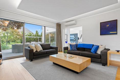 Photo of property in 86 Hinau Street, Riccarton, Christchurch, 8041