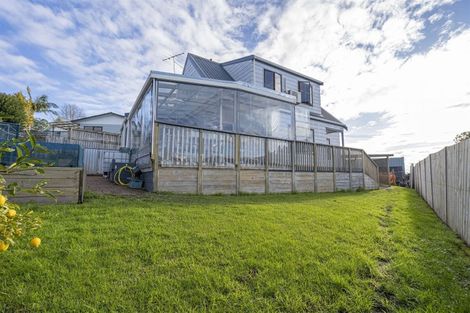 Photo of property in 457 Don Buck Road, Massey, Auckland, 0614