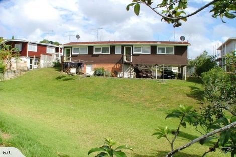 Photo of property in 19a Nutsey Avenue, Northcote, Auckland, 0627