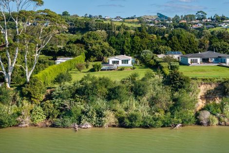 Photo of property in 202r Ranginui Road, Welcome Bay, Tauranga, 3175