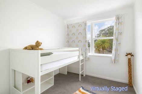 Photo of property in 522 Beach Road, Murrays Bay, Auckland, 0630
