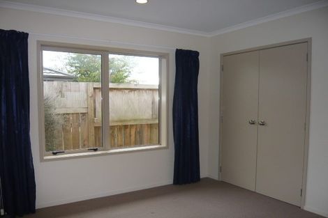 Photo of property in 129 Saint James Drive, Huntington, Hamilton, 3210