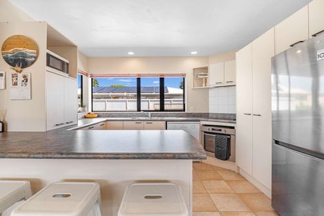 Photo of property in 16a George Crescent, Buckland, Pukekohe, 2677
