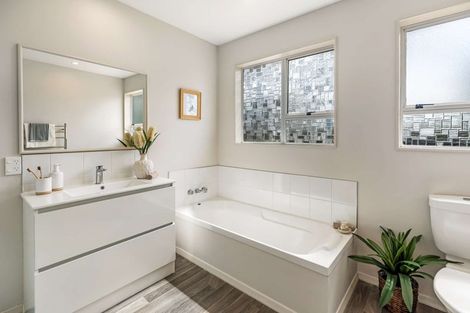 Photo of property in 27 Middlesex Street, Levin, 5510