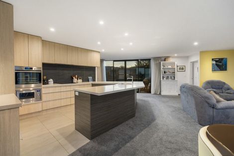 Photo of property in 1 Tarepa Court, Kaiteriteri, Motueka, 7197