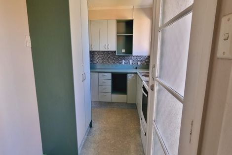 Photo of property in 2/5 Hinemoa Street, Waiwhetu, Lower Hutt, 5010