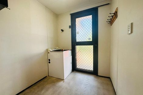 Photo of property in 24 Starforth Place, Henderson, Auckland, 0612