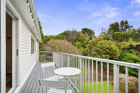 Photo of property in 15 Ngatitoa Street, Tawa, Wellington, 5028