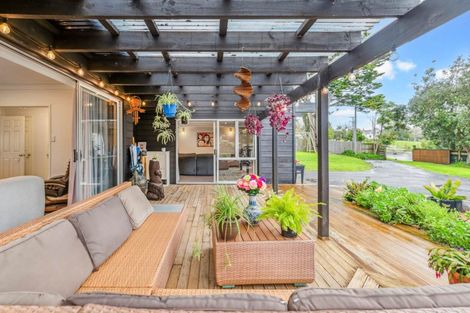 Photo of property in 22 Whitford Park Road, Whitford, Howick, 2571