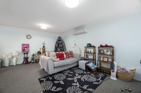 Photo of property in 11unit Mckee Avenue, Fenton Park, Rotorua, 3010