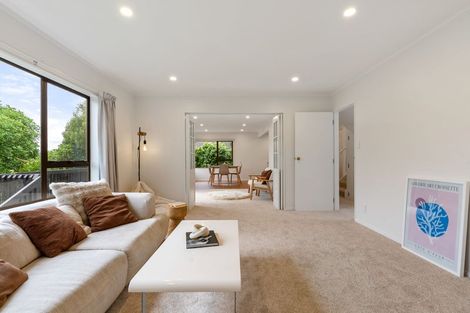 Photo of property in 64 Woodman Drive, Tawa, Wellington, 5028