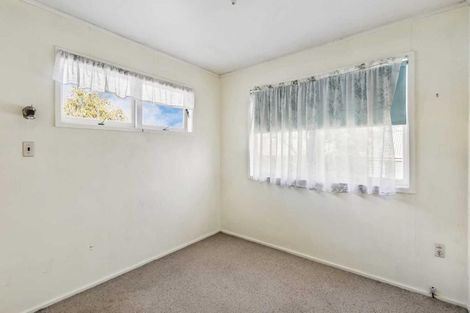 Photo of property in 10 Pax Avenue, Forrest Hill, Auckland, 0620