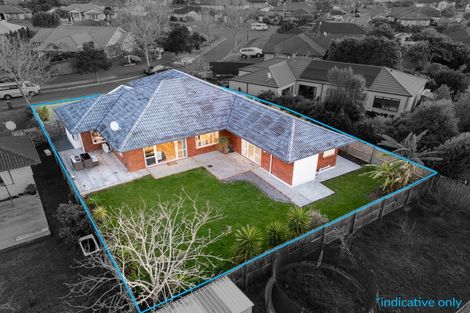 Photo of property in 8 Belcoo Crescent, East Tamaki, Auckland, 2013
