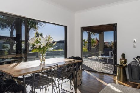 Photo of property in 11 Glenpark Crescent, Bethlehem, Tauranga, 3110