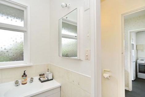 Photo of property in 2/381 Main North Road, Redwood, Christchurch, 8051