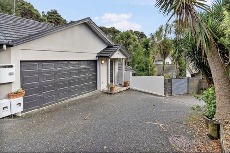 Photo of property in 1/114 Seaview Road, Glenfield, Auckland, 0629