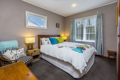 Photo of property in 8 Henry Street, Ebdentown, Upper Hutt, 5018
