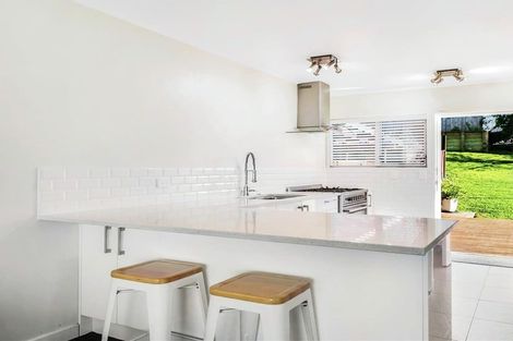 Photo of property in 1/131 Glamorgan Drive, Torbay, Auckland, 0630