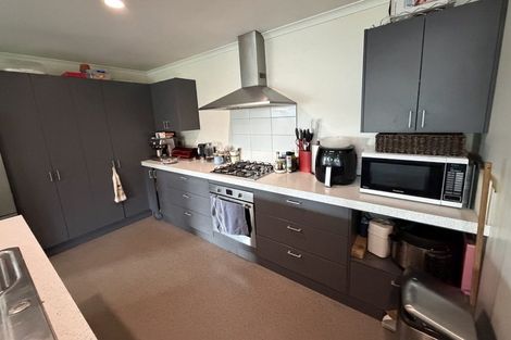 Photo of property in 23 Christobel Circle, Huntington, Hamilton, 3210