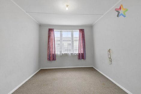 Photo of property in 10 Atiawa Crescent, Waiwhetu, Lower Hutt, 5010