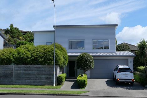 Photo of property in 61 Hillcrest Road North, Raumati Beach, Paraparaumu, 5032