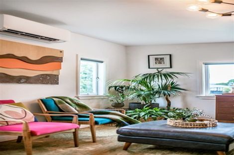 Photo of property in 18 Kamara Road, Glen Eden, Auckland, 0602