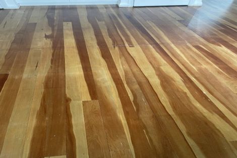 Photo of property in 71 Gray Avenue, Mangere East, Auckland, 2024