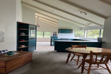 Photo of property in 90a Atkinson Road, Titirangi, Auckland, 0604