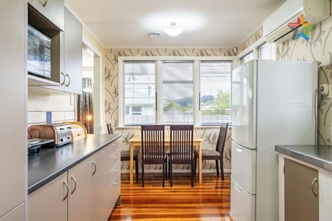 Photo of property in 5 Kowhai Street, Wainuiomata, Lower Hutt, 5014