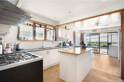 Photo of property in 6 Dreadon Road, Manurewa, Auckland, 2102