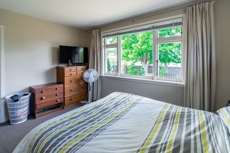 Photo of property in 29 Dunedin Street, Redwood, Christchurch, 8051